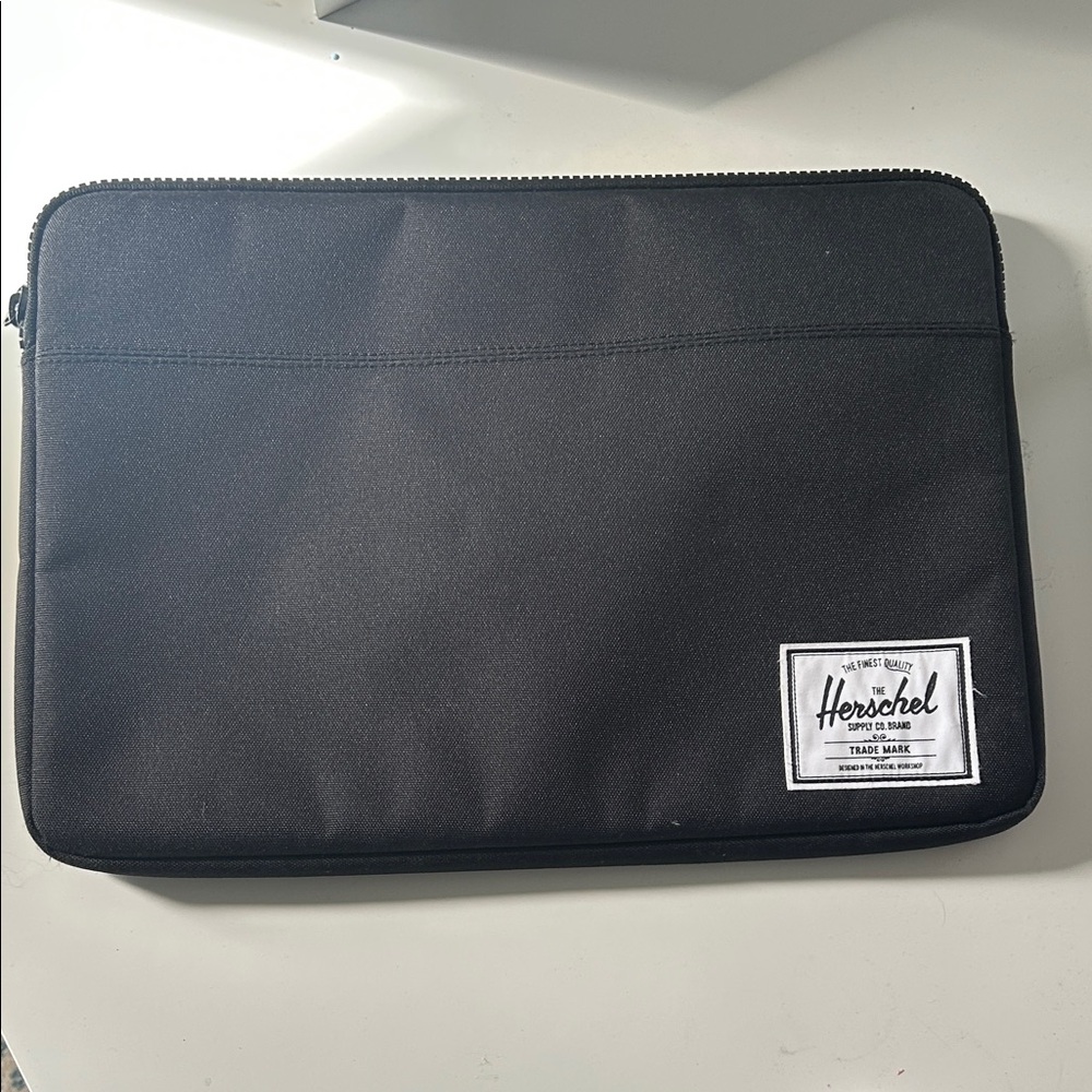 Herschel Black Padded Laptop Sleeve